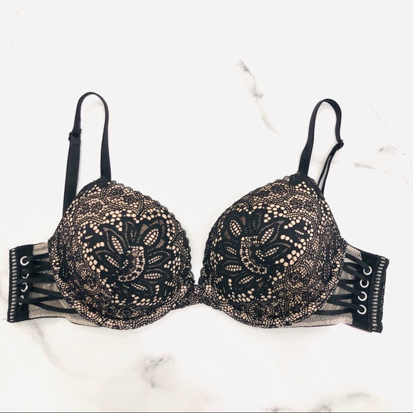 Victoria's Secret Other - NWOT Victoria’s Secret Very Sexy Push Up Bra